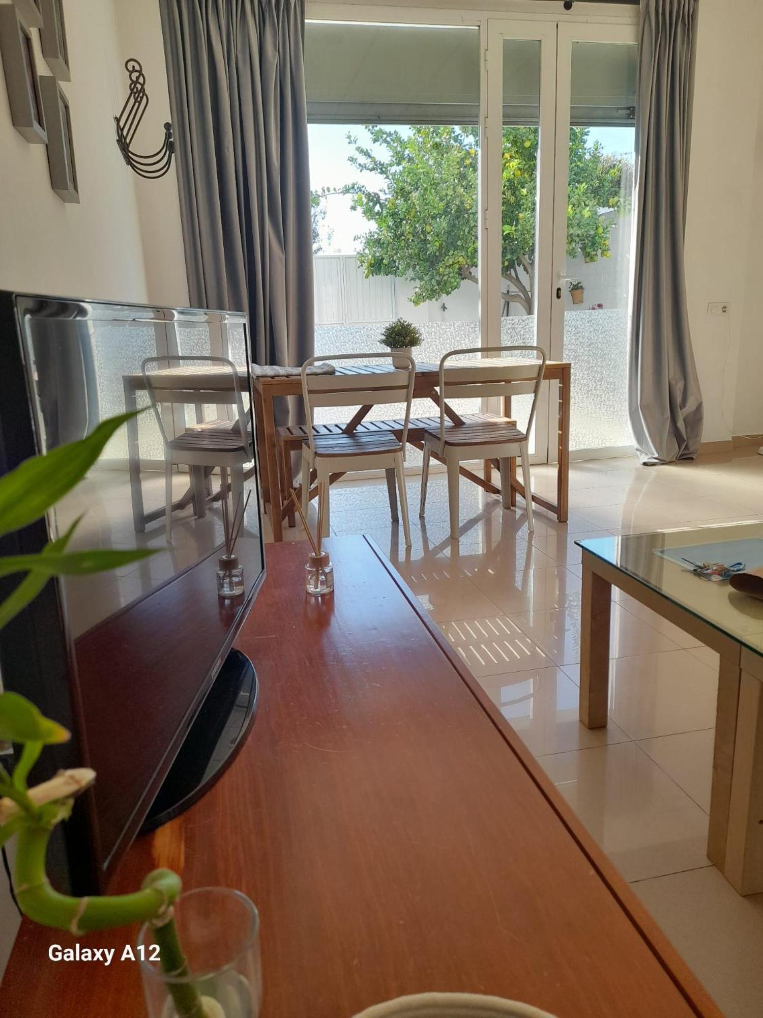 Acogedor Loft A 30 Minutos De La Playa Y Montana Apartment Lebrija Luaran gambar